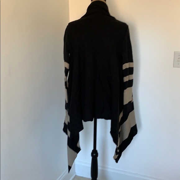 Cupcakes & cashmere black and taupe cardigan - Picture 3 of 4